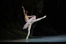 Anastasia Matvienko vystoupí jako Odilie s baletním souborem NdB