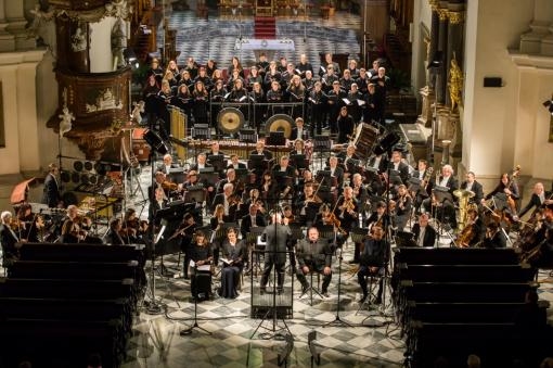 Filharmonie Brno slaví 17. listopad oratoriem Svatá Ludmila se stočlenným sborem