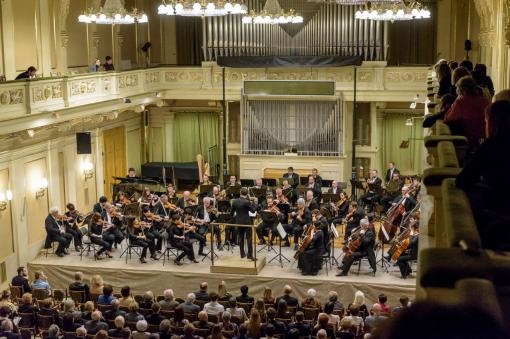 Filharmonie Brno obsazuje pozici hráče 2. houslí