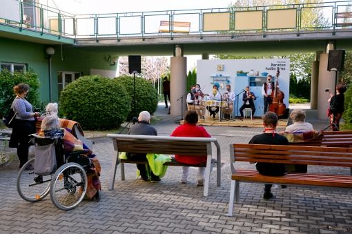 Aktuálně: Prolog k Maratonu hudby Brno pokračuje hraním pro seniory