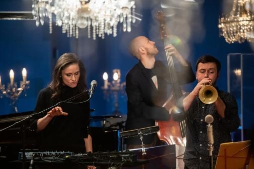 Cotatcha Orchestra: debut kořeněný elektronikou