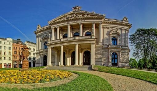 Mahenovo divadlo slaví 140 let od svého otevření e-výstavou 