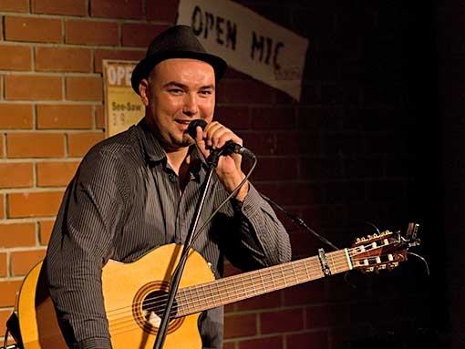 Open Mic: start třetí sezóny v Brně
